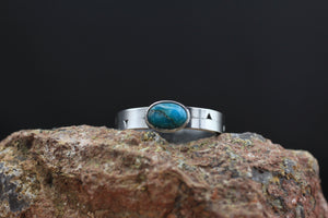 Chunky Turquoise Ring w/ Unique Sterling Silver Band SIZE 10.5