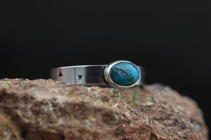 Chunky Turquoise Ring w/ Unique Sterling Silver Band SIZE 10.5